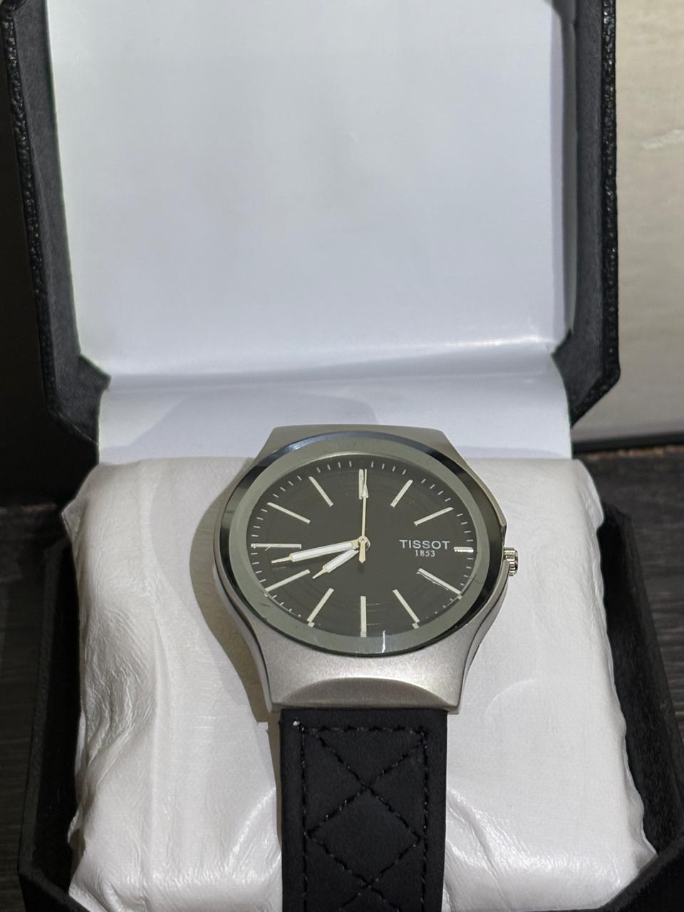 Set of 4 Watches